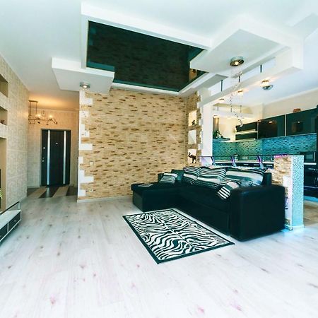 كييف Жк Silver Breeze,Днепровськая Набережная 1А المظهر الخارجي الصورة